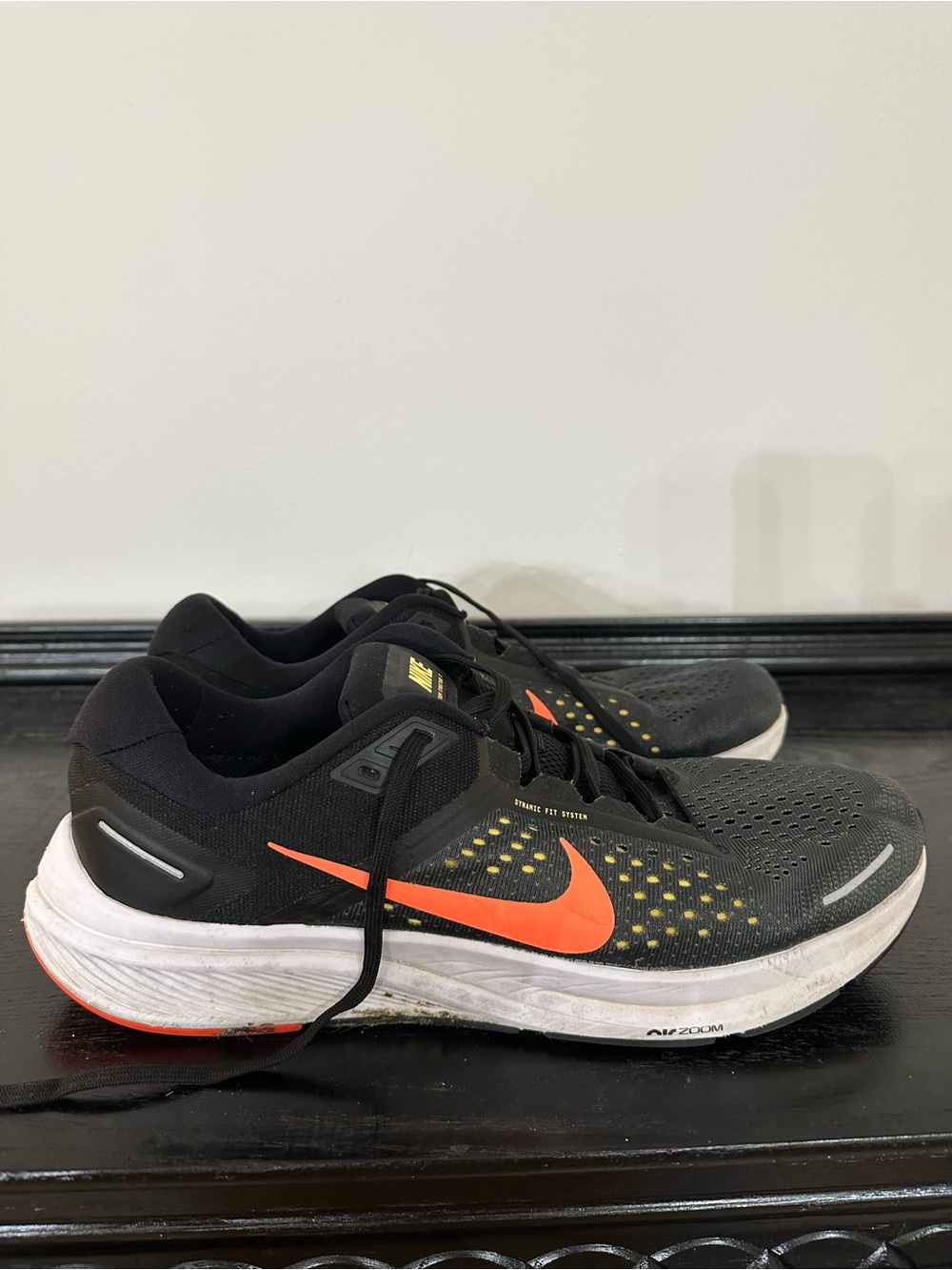 Nike Men’s Black and Orange Performance Running Shoes